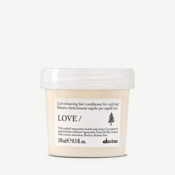 LOVE CURL Conditioner on siloittava hoitoaine kiharille hiuksille